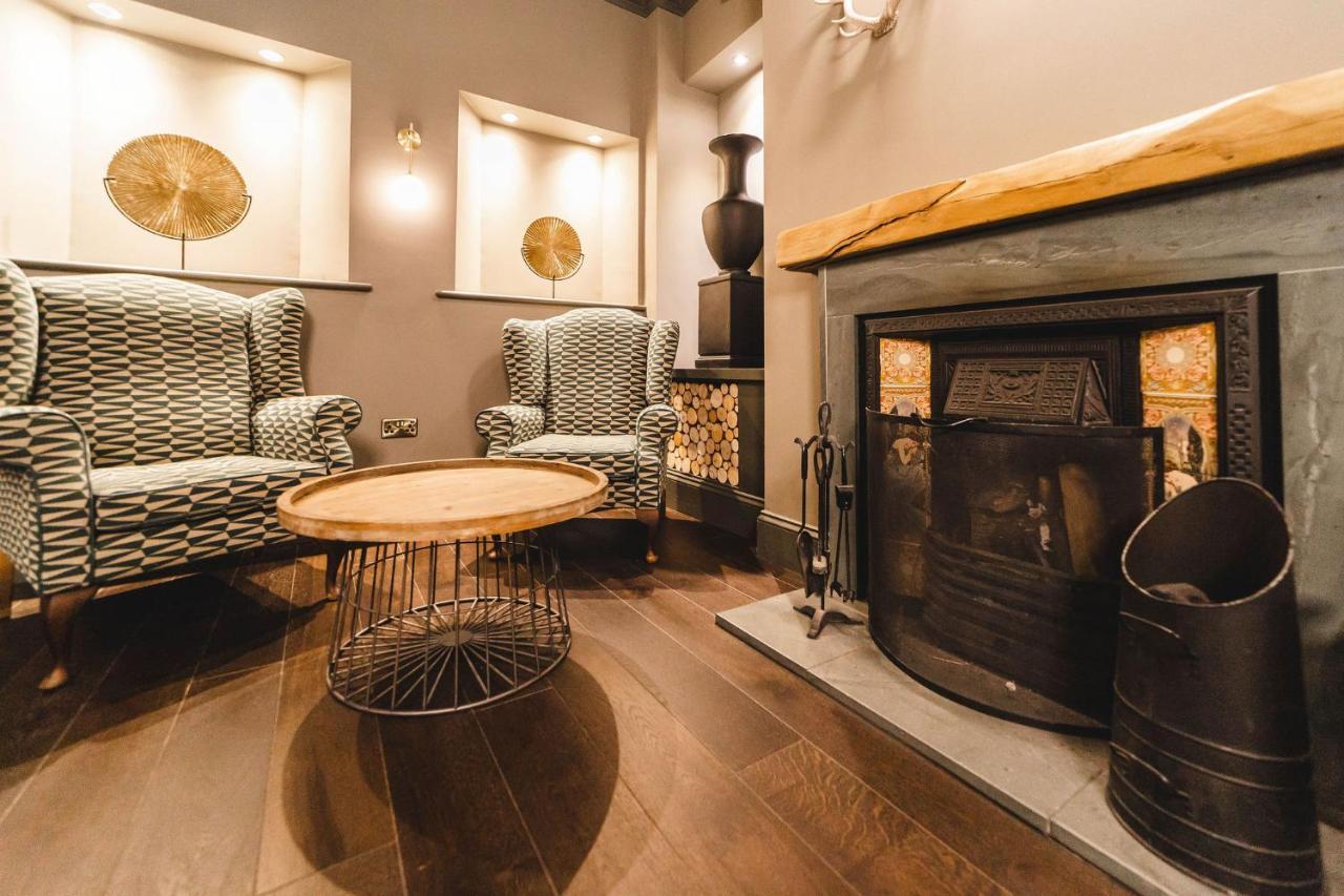 Borrowdale Gates Hotel Bagian luar foto