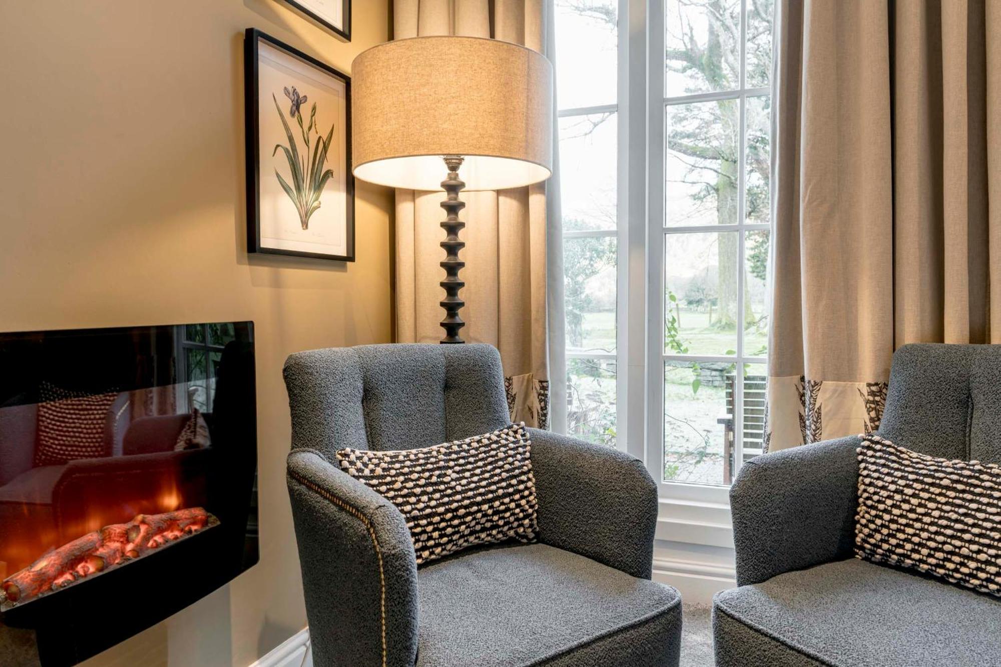 Borrowdale Gates Hotel Bagian luar foto